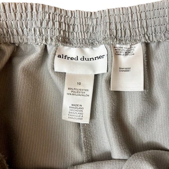 Alfred Dunner Pull-On Gray Corduroy Pants Womens Elastic Back Straight Leg - Picture 3 of 6